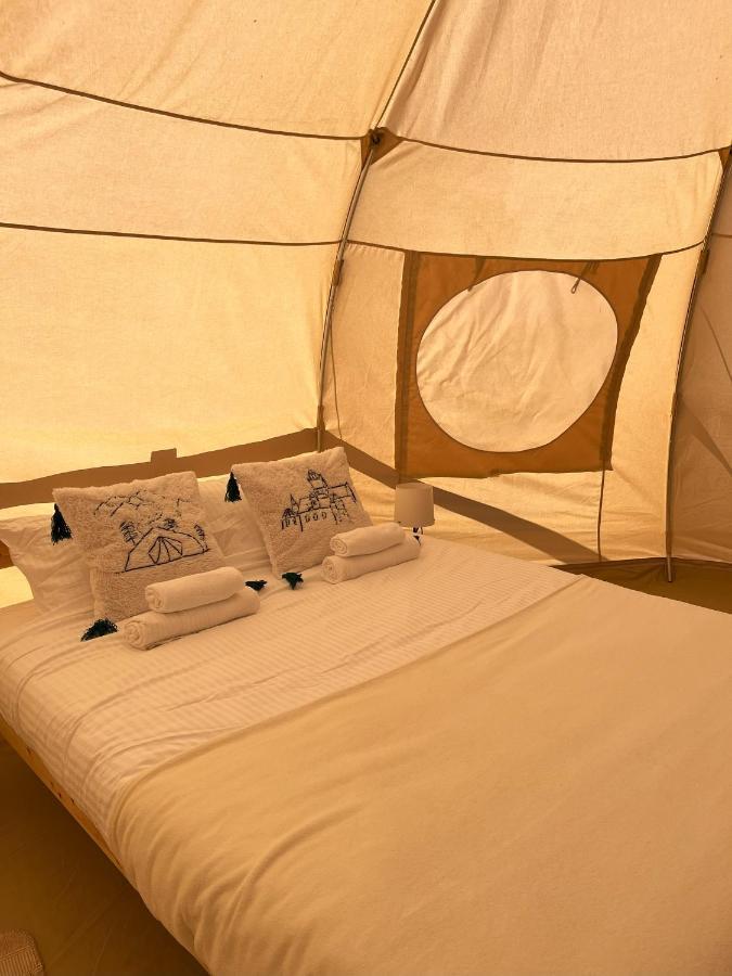 Flore'S Garden Glamping Bran  Exterior photo